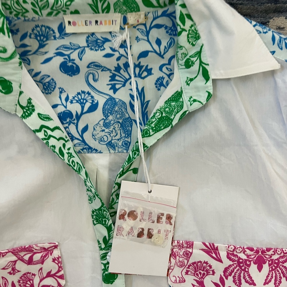Roller Rabbit Button Down Shirt - Picture 2 of 2